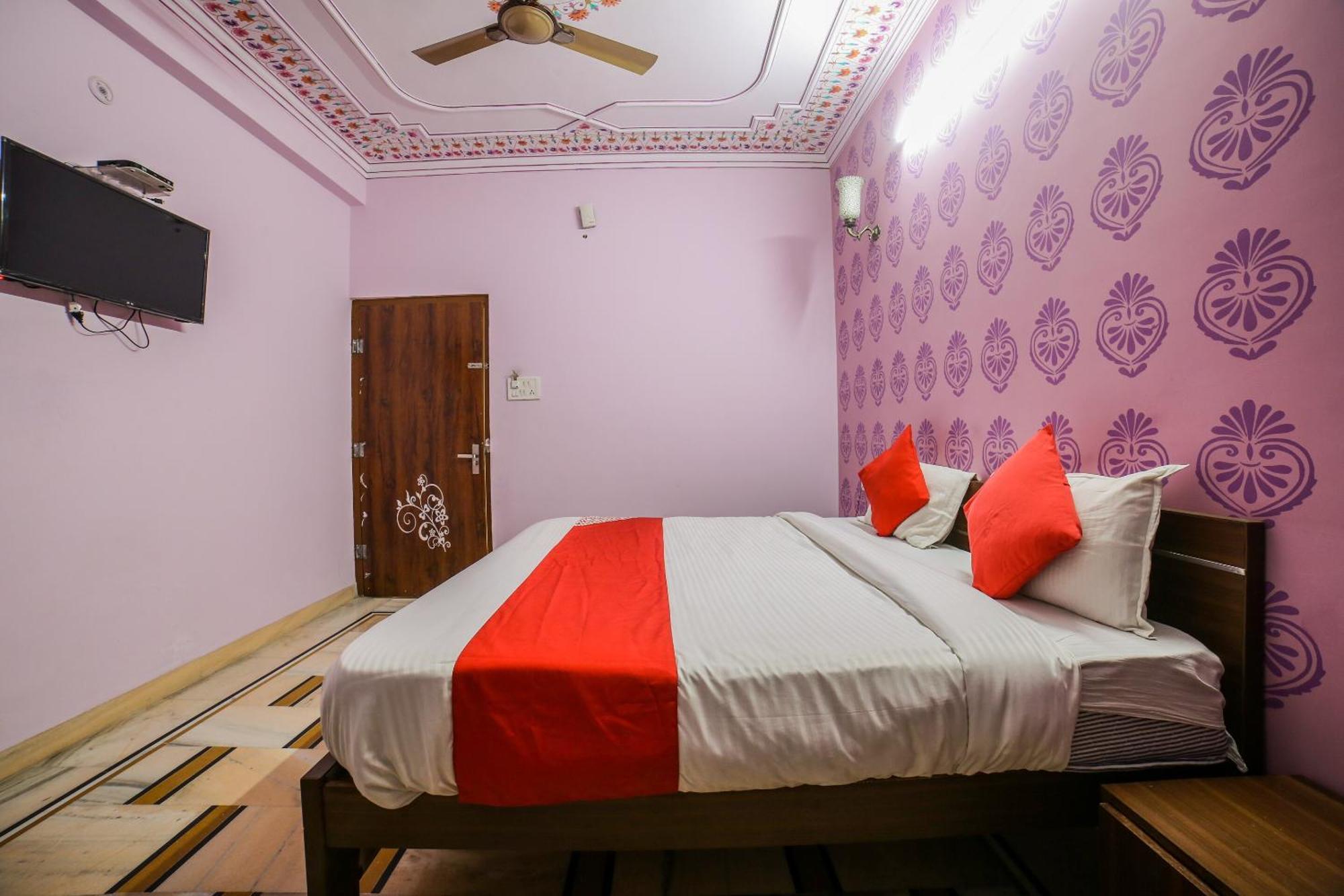 Collection O 36316 Hotel White Palace Jaipur Exteriör bild